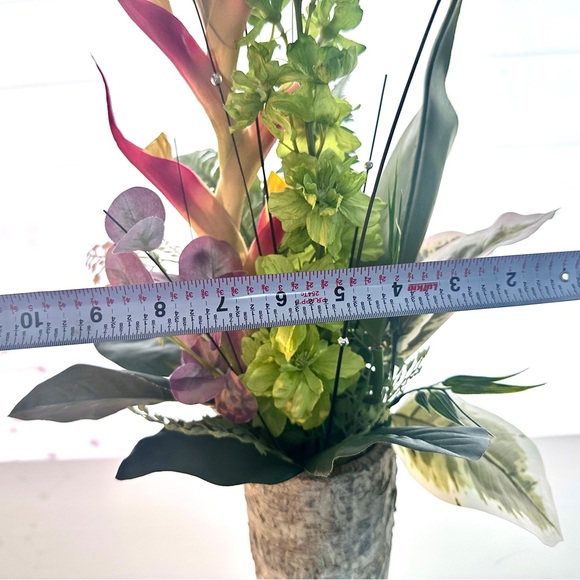 BRAND NEW *Modern, Gorgeous” Bird of Paradise Silk Floral Arrangement 2ft Tall!! - Picture 3 of 6